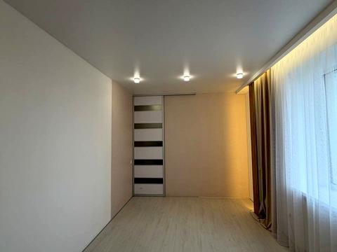 квартира за адресою Володимира Івасюка вул., 1