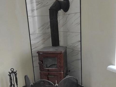 1858904618829345
