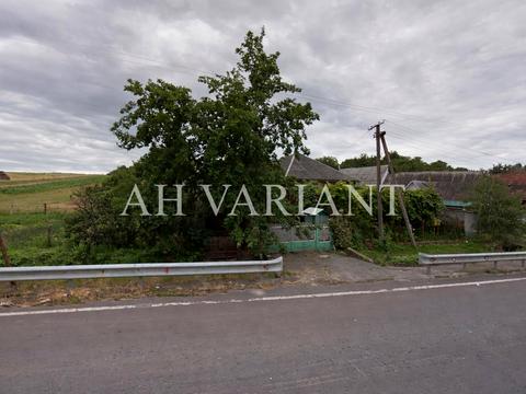 будинок за адресою с. Нижнє Солотвино, Центрральна