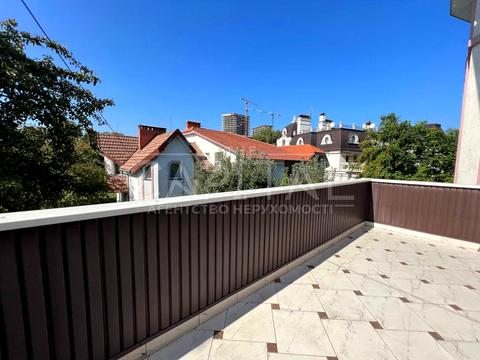 будинок за адресою Київ, вул. Менделєєва, 69