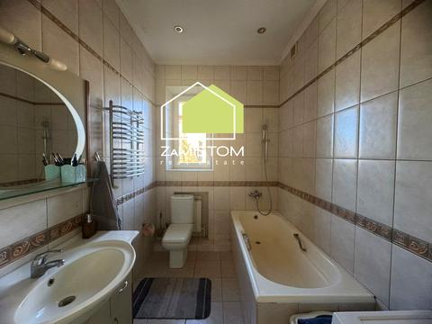 будинок за адресою Лугова, 44