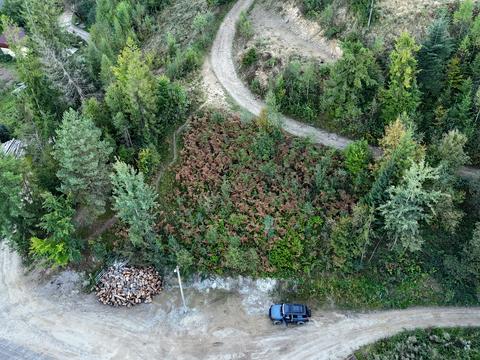 участок по адресу Новоселів