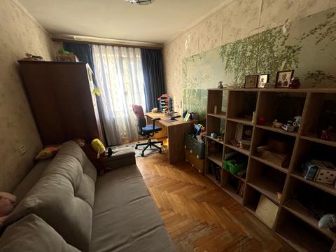 квартира за адресою Євгена Танцюри вул., 22а