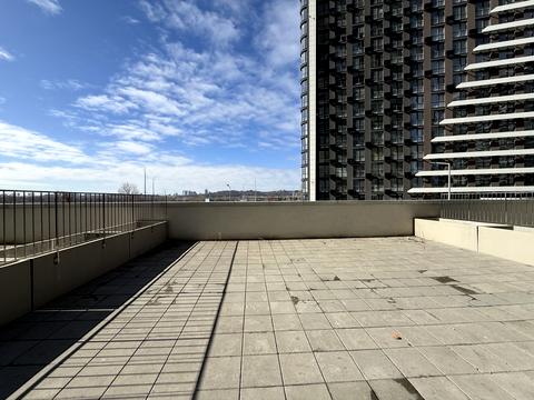 коммерческая по адресу Днепровская набережная ул., 15-Ж