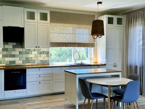 дом по адресу  ул.