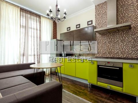 квартира за адресою Андрія Верхогляда вул. (Михайла Драгомирова), 12