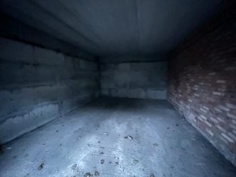 паркомісце за адресою Панаса Мирного вул., 11