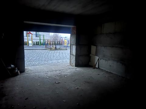 паркомісце за адресою Панаса Мирного вул., 11