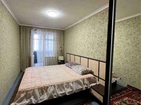 квартира за адресою Героїв просп., 12