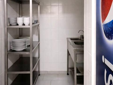 комерційна за адресою Київ, Гоголівська вул., 49