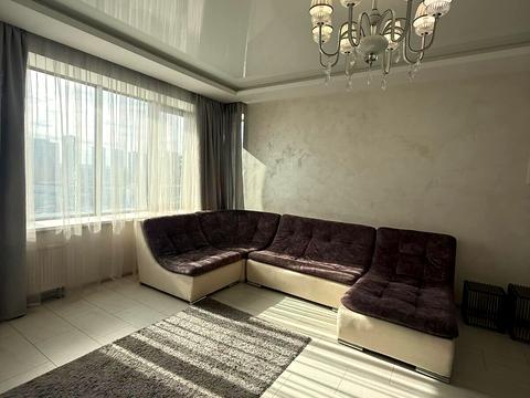 квартира за адресою Дніпровська набережна вул., 14