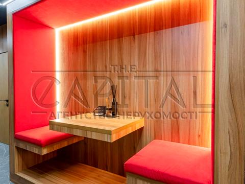 комерційна за адресою Київ, Митрополита Василя Липківського вул. (Урицького), 45