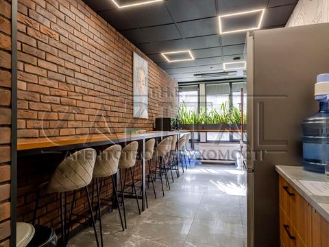 комерційна за адресою Київ, Митрополита Василя Липківського вул. (Урицького), 45