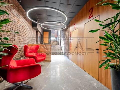 комерційна за адресою Київ, Митрополита Василя Липківського вул. (Урицького), 45