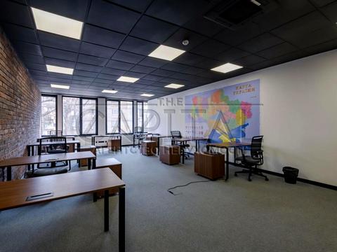 комерційна за адресою Київ, Митрополита Василя Липківського вул. (Урицького), 45