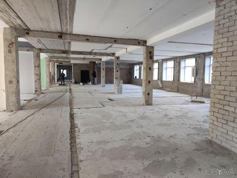 комерційна за адресою Лазаря Глоби вул. (Андрія Фабра), 4