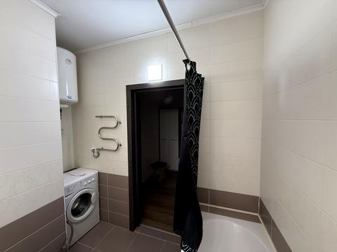 квартира за адресою Сім'ї Кульженків вул. (Петра Дегтяренка), 37