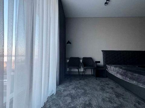 квартира за адресою Набережна Перемоги вул., 7