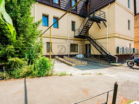 комерційна за адресою Київ, Івана Франка вул., 26