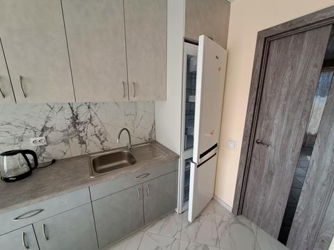 квартира за адресою Злуки просп., 18