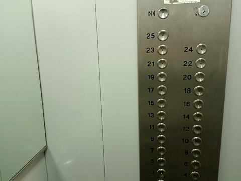 квартира за адресою Михайла Донця вул., 2-А