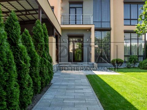 будинок за адресою Сунична вул.