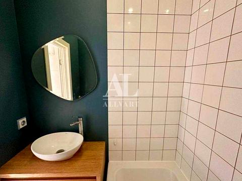 квартира по адресу Івана Світличного ул. (Петровського), 4