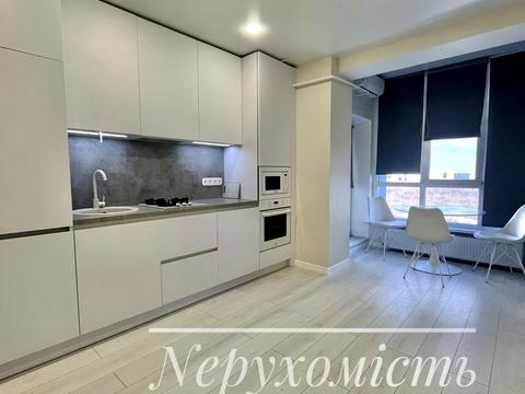 квартира по адресу Героев Небесной Сотни просп., 16/26