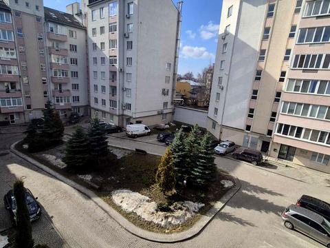 квартира за адресою Якова Головацького вул., 23