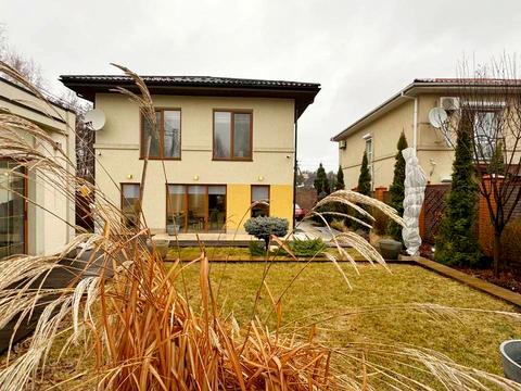 будинок за адресою Озерна вул.