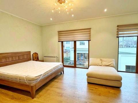 будинок за адресою Озерна вул.