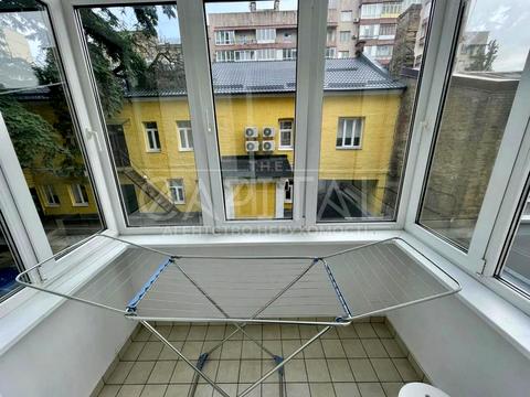 квартира за адресою Олеся Гончара вул., 36-Б