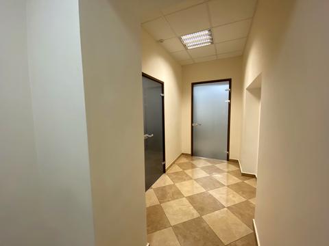 комерційна за адресою Нагірна вул., 6/31