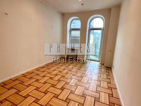 комерційна за адресою Михайлівська вул., 12Б