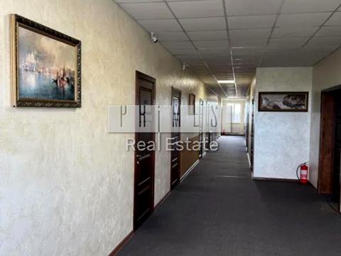 комерційна за адресою Стеценка вул., 27