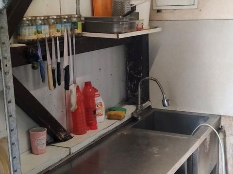 комерційна за адресою Героїв просп., 3