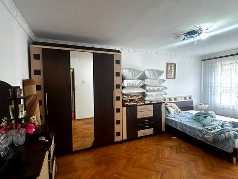 квартира за адресою Василя Симоненка вул., 8