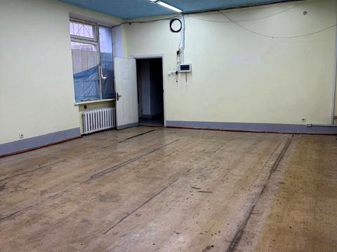 коммерческая по адресу Молодіжна ул., 12/1