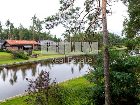 будинок за адресою Лебедівка