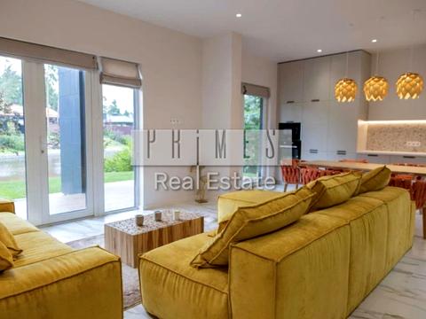 будинок за адресою Лебедівка