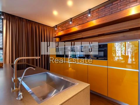 будинок за адресою Лебедівка