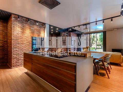 будинок за адресою Лебедівка