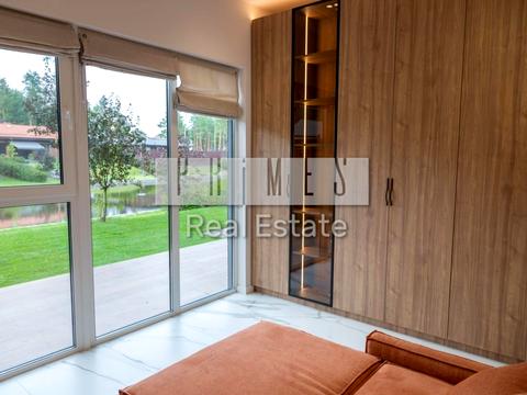 будинок за адресою Лебедівка