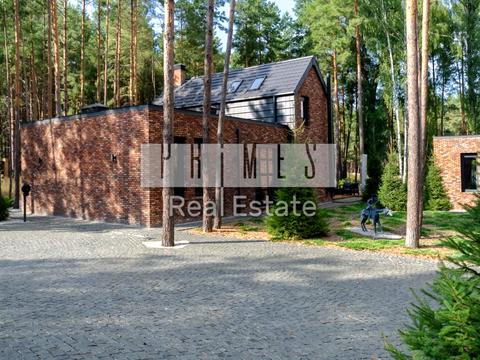 будинок за адресою Лебедівка