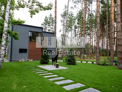 будинок за адресою Лебедівка