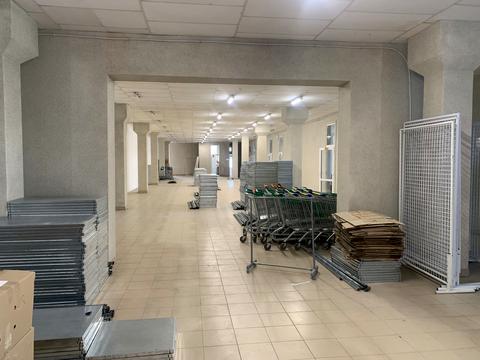 комерційна за адресою Промислова вул., 50/52