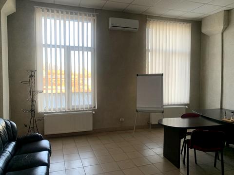 комерційна за адресою Промислова вул., 50/52