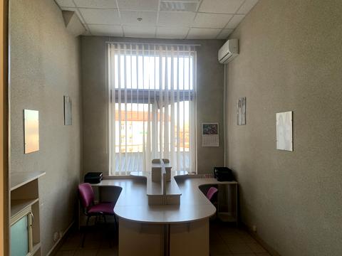 комерційна за адресою Промислова вул., 50/52