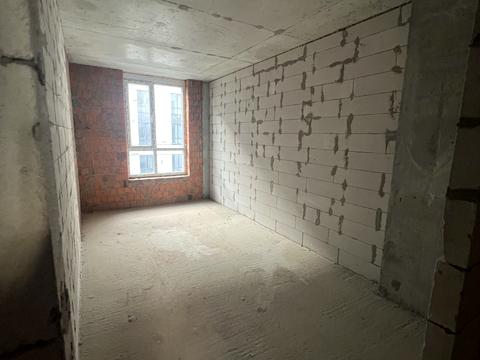 квартира по адресу Героев Майдана ул., 15