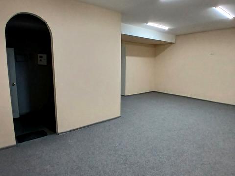 комерційна за адресою Композитора Ніщинського вул., 28